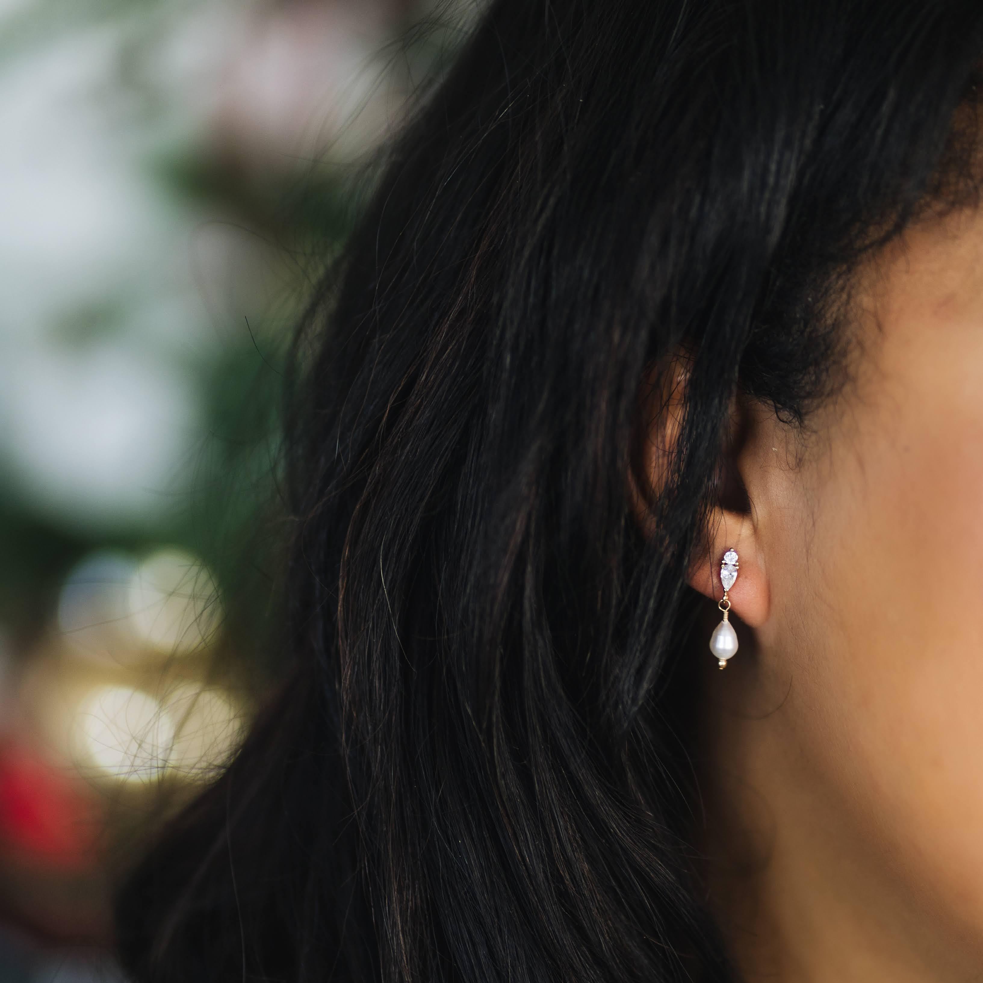 POS: Crystal Pearl Earrings