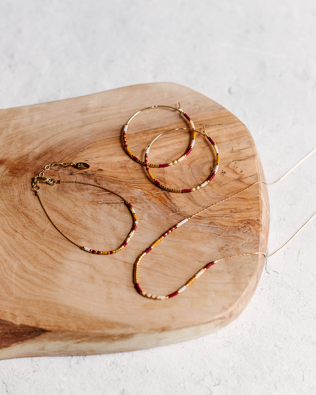 Luna01IG.png__PID:26e5f350-b13c-4a29-97c6-b92dc341b50e